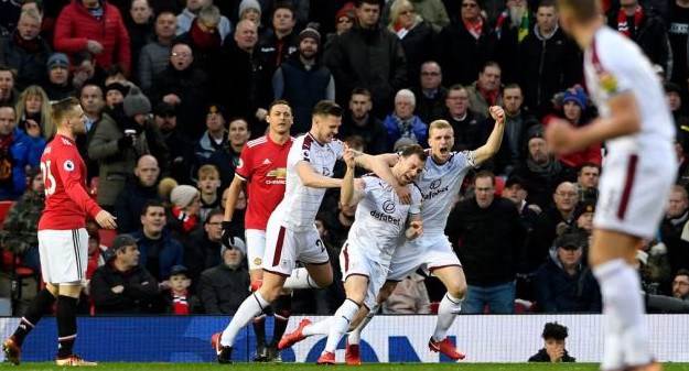 Manchester United ndalet sërish, vetëm barazim ndaj Burnley (VIDEO)