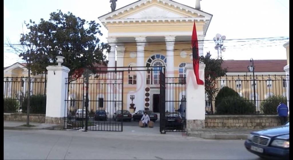 Përmbytet arkivi i Ministrisë së Kulturës/ Ja ç’po ndodh me dokumentet