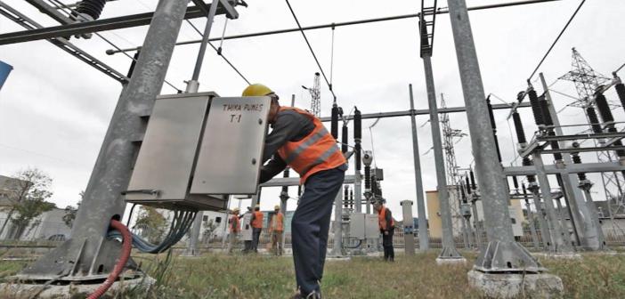 Rrezikohet përmbytja e ‘Nënstacionit të Kasharit’, zonat pa energji elektike