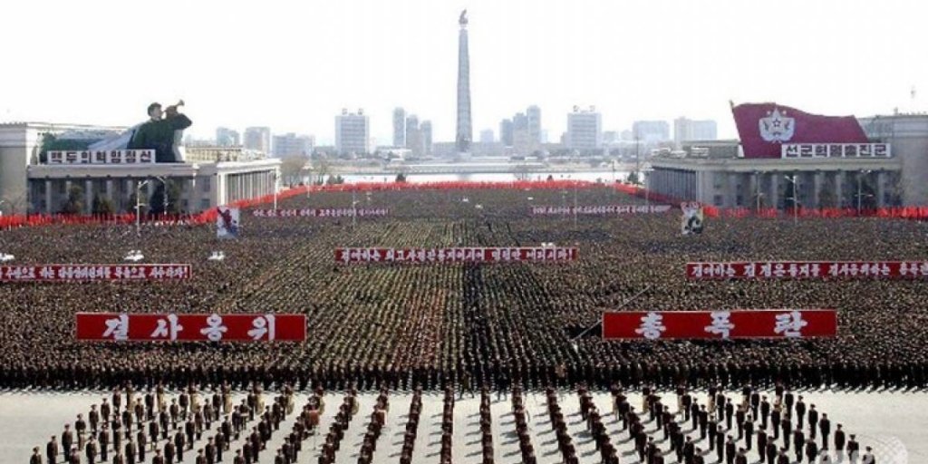 Koreja e Veriut, e angazhuar për zhvillimin bërthamor