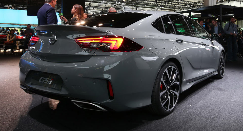 Opel Insignia GSi i ri del në shitje