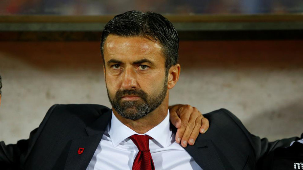 Skandali i trajnerit Panucci / Shkeli kontratën duke firmosur me FSHF