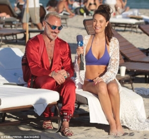 Një modele braziliane për biznesmenin 50-vjeçar italian