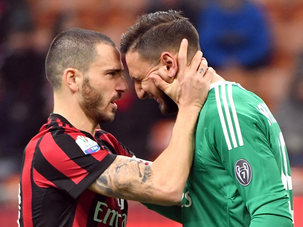 “Masakrohet” nga tifozët, Donnarumma shpërthen në lot