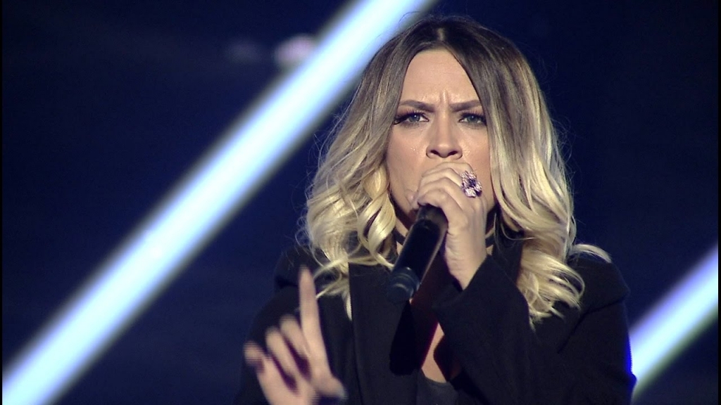Rozana Radi kërkon publikisht para! Ja arsyeja pse këngëtarja u ‘katandis’ në këtë gjendje