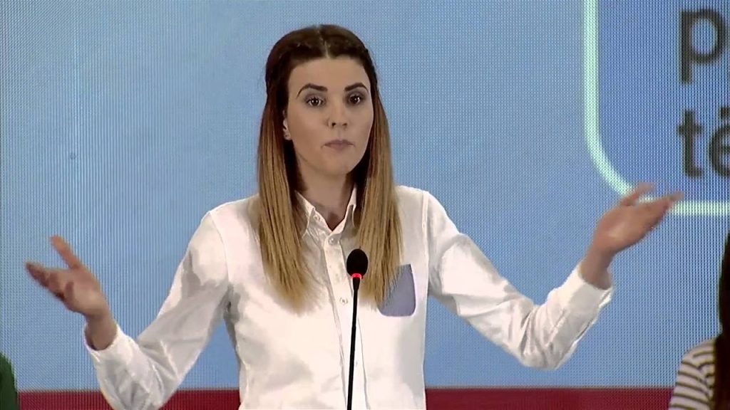 Deputetja e dhunuar e LSI: Do çojmë për ndjekje penale policët që ushtruan dhunë