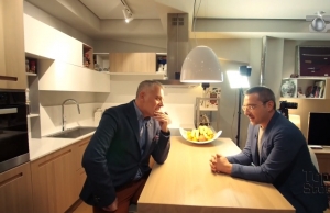 “Saimir Tahiri” shkarkon Sokol Ballën nga Top Channel