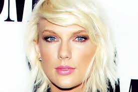 ‘Gjarpërinjtë i vrasin minjtë dhe më pas i hanë’ / Fansat e Taylor Swift sulmojnë Kim Kardashian