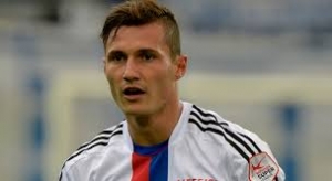 Taulant Xhaka i dashuruar më shumë se kurrë