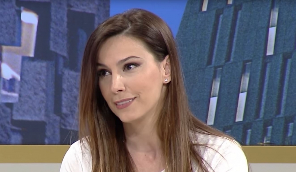 Përlotet Valbona Selimllari në “Dance With Me”, ja çfarë ndodhi