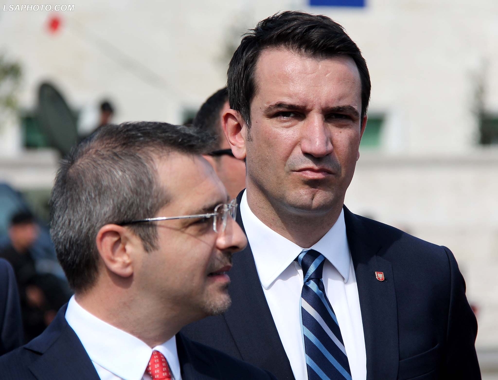 Veliaj flet për herë të parë për raportet me Saimir Tahirin