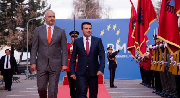 Rama-Zaev takim me banorët e Pustecit