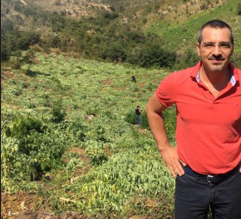 Ish-ministri i LSI thumbon partinë e tij? ‘Gabim të pranosh se Saimir Tahiri…’