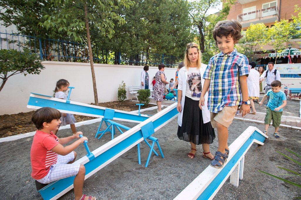 Kopshtet dhe shkollat,po u rrjepin paratë prindërve