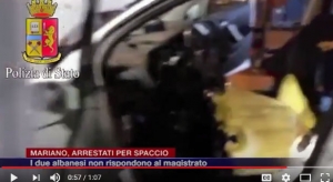 VIDEO/ Shqiptarët në makinë me kokainë e heroinë