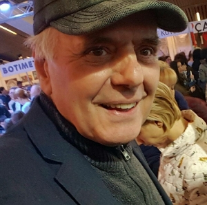Ik nga kurvizmi o shqiptar!