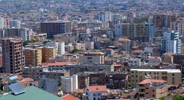 Kompensimi/Vendimet para 1996, Agjencia e Pronës publikon emrat e pronarëve fitues
