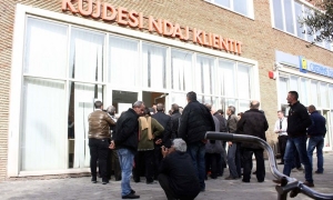 Skema e mbifaturimit; OSHEE nën akuzë se i ngarkoi humbjet konsumatorëve