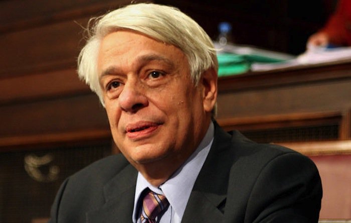 Presidenti grek Shqipërisë: Me çamët po rrezikoni BE-në