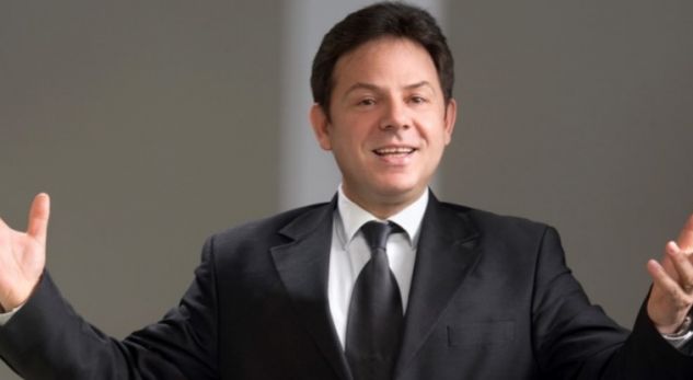Socialisti ironizon Ramën: Artistët të qëndrojnë të bashkuar para kësaj qeverie të çmendur