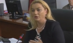 Vokshi: Nuk bëhet seanca nëse nuk vjen Nikolla. Kaq vjet s’keni mësuar rregulloren