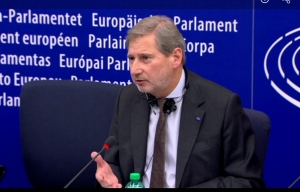 VIDEO/ Strategjia për Ballkanin, Hahn: Kosova po përpiqet shumë në rrugën e saj drejt BE-së