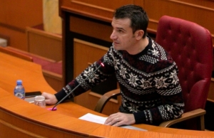 Stafi i Erion Veliajt nis presionet për zgjedhjet: Ja çfarë i kërkohet punonjësve…