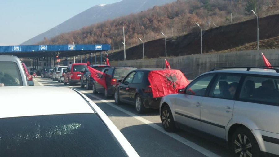Shqiptarët e Kosovës drejt Tiranës, ato të Shqipërisë drejt Prishtinës…