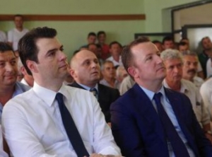 Dorëzimi i mandatit nga Halimi/ Patozi: Luli, E DOJA, POR S’MË DESHI…
