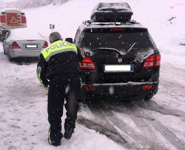 Bora 40 cm, rrëshqitje gurësh: Ja ku duhet të bëni kujdes