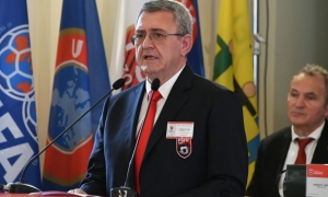 Fjala e parë e Dukës si President i rizgjedhur i FSHF-së mes emocionesh: Ishte garë e drejtë, përkushtimi më i madh në të ardhmen