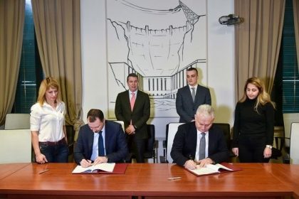 Përmbyllen negociatat për kontratën e Rrugës së Arbrit/ Gjiknuri: Brenda këtij viti nis puna