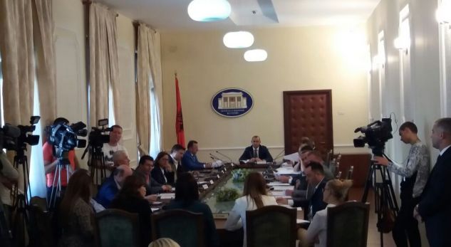 Ligji i ri i strehimit, 14 kategoritë që marrin shtëpi dhe bonus qiraje