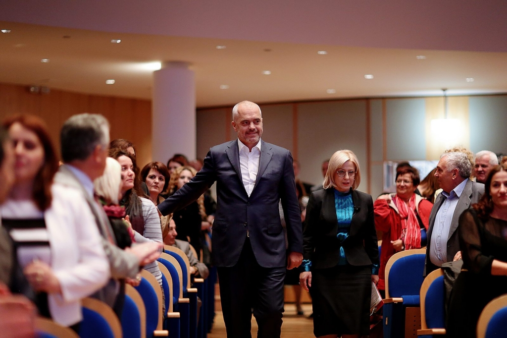 Skllevërit e sistemit… arsimor shqiptar!
