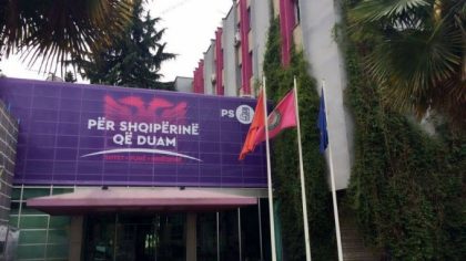 PS “ndez motorrët” për zgjedhjet lokale/ Riorganizon degët në Tiranë, ja lëvizjet