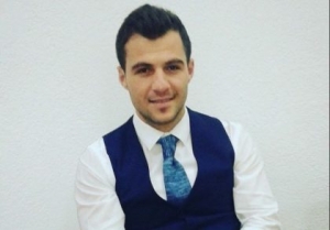Rama e shkarkoi nga detyra/ Gjykata e Korçës dëmshpërblen ish-kreun e Hipotekës