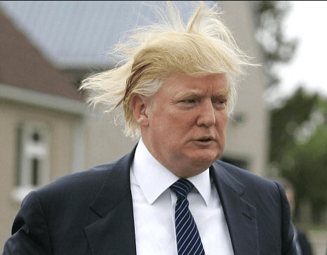 Çfarë fsheh Trump nën flokët e tij