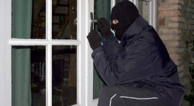 Çfarë po ndodh me shqiptarët, shtohen vjedhjet e makinave dhe bizneseve