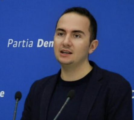 “Vangjush Dako të arrestohet”, Salianji flet me emra: Me çfarë kriteresh emëroi…