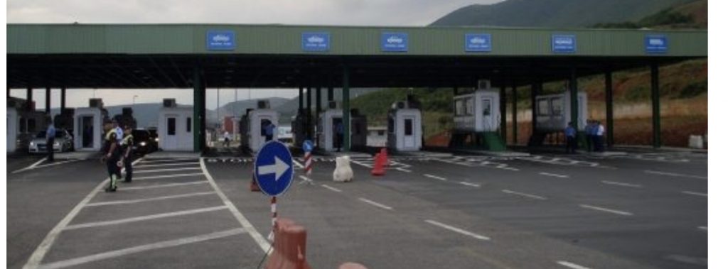 Problemi me azilkërkuesit shqiptarë në BE, rikthehen kontrollet e dyfishta në Morinë