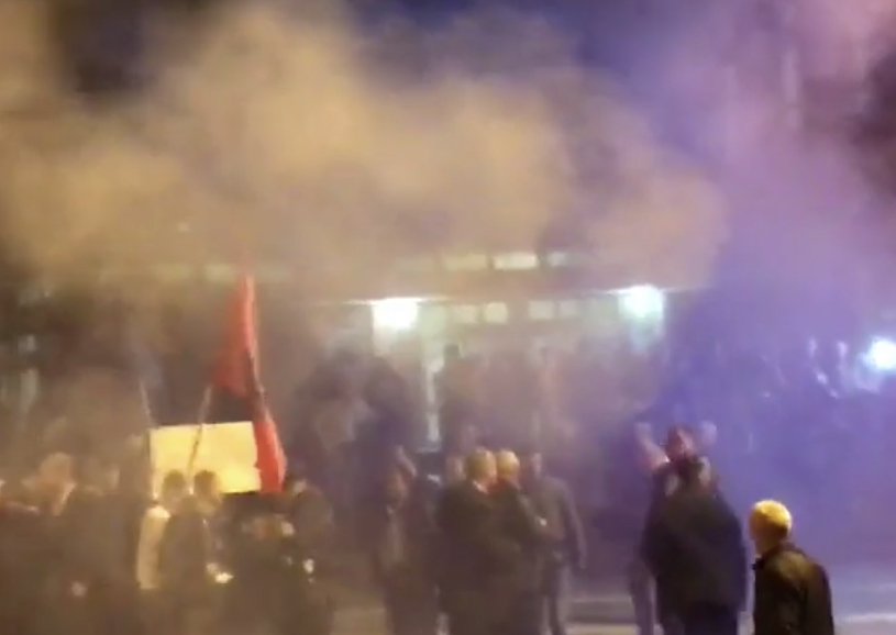 VIDEO/  Pritet me tymuese dhe protesta në Kukës, Rama: Ishte grup zoologjik
