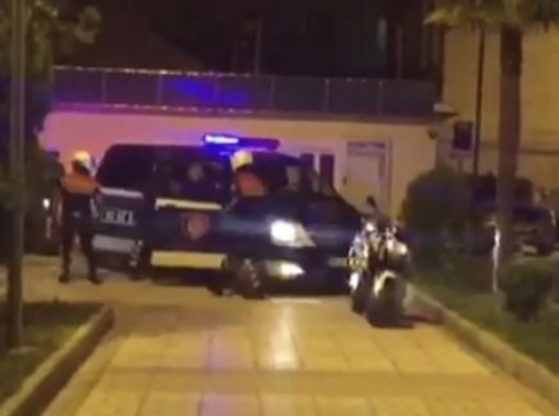 Kapet  vlonjati i kërkuari për drogë.