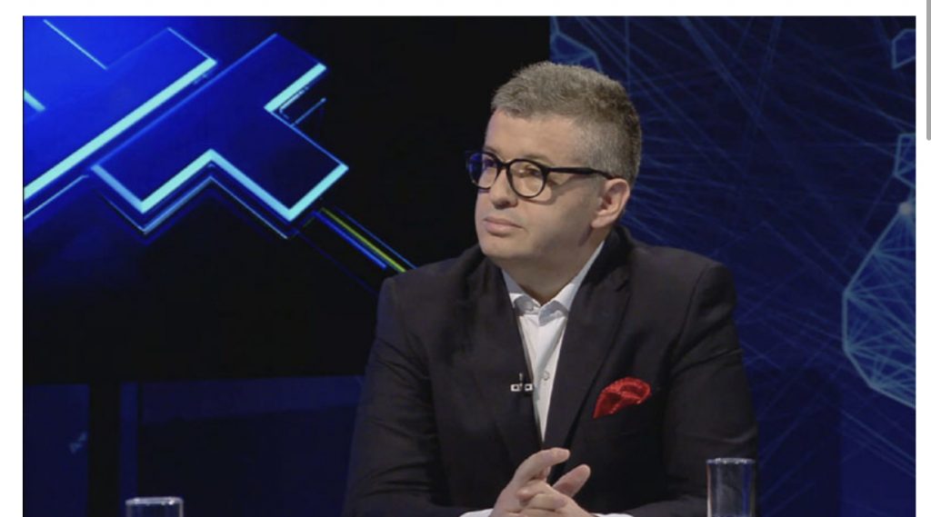 “I bëra me punën time si gazetar”, Alfred Peza tregon se si i fitoi 1 milion eurot