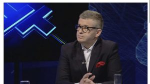 “I bëra me punën time si gazetar”, Alfred Peza tregon se si i fitoi 1 milion eurot