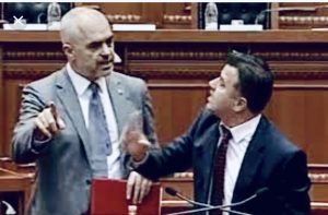 Reagon ashpër deputeti demokrat: Edvnin , mba gojën e shthurur kur të flasesh për Kukësin!