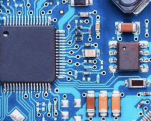 Spiunazhi, zbulohen mikroçipe në serverat e Apple dhe Amazon futur nga prodhuesit kinezë