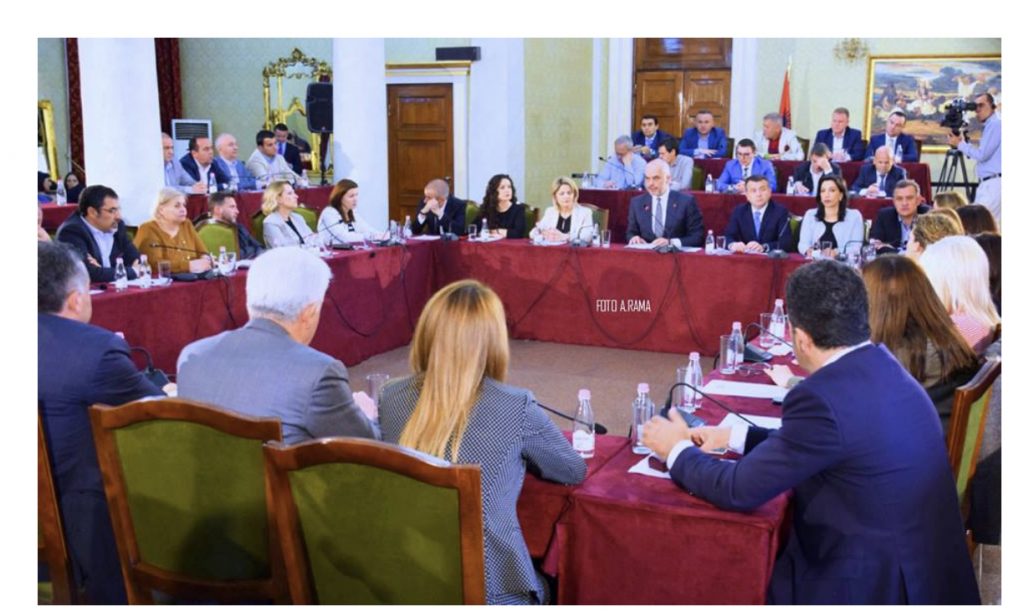 Nga lojërat e fatit, tek kallzimet për shpifje, zbardhet porosia e Ramës për deputetët e PS