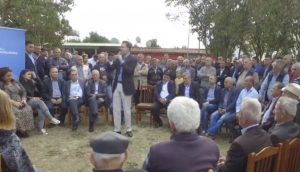 Dorëheqja e Xhafajt, Basha: U largua i shkatërruar, kishte frikë se nuk i shpëtonte…