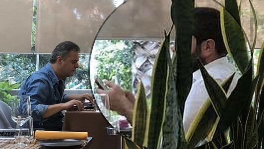 Foto/ Ben Blushi shton takimet me krahun e djathtë të Edi Ramës, plan për t’u rikthyer apo interesa mediatike?!?!