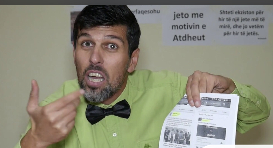 Video/ Dhunohet gazetari nga militantë  të Erion Veliajt